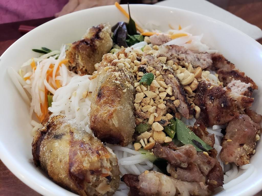 Mai Phung Restaurant | restaurant | 8415 Westminster Blvd, Westminster, CA 92683, USA | 7148901155 OR +1 714-890-1155