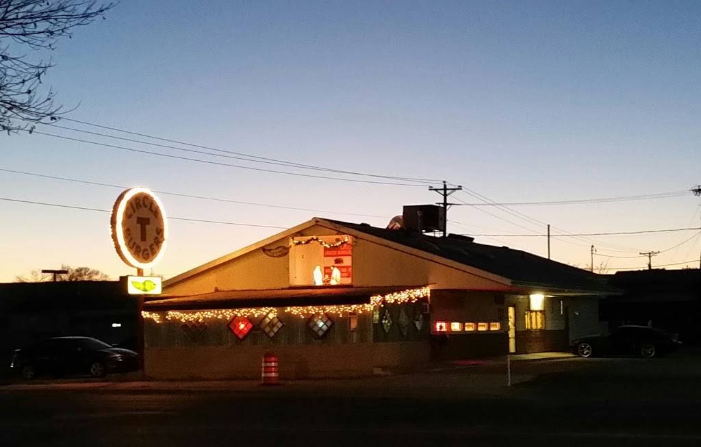 Circle T Burgers | restaurant | 523 NM-314, Belen, NM 87002, USA | 5058644135 OR +1 505-864-4135