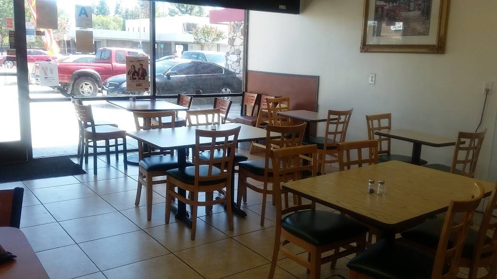 Lechon De Manila | restaurant | 14909 Vanowen St, Van Nuys, CA 91405, USA | 7479985688 OR +1 747-998-5688