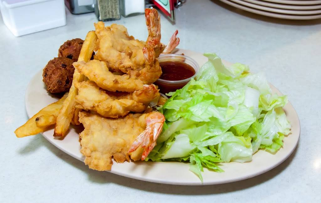 Nikkis Drive Inn | restaurant | 899 Cherokee Blvd, Chattanooga, TN 37405, USA | 4232659015 OR +1 423-265-9015