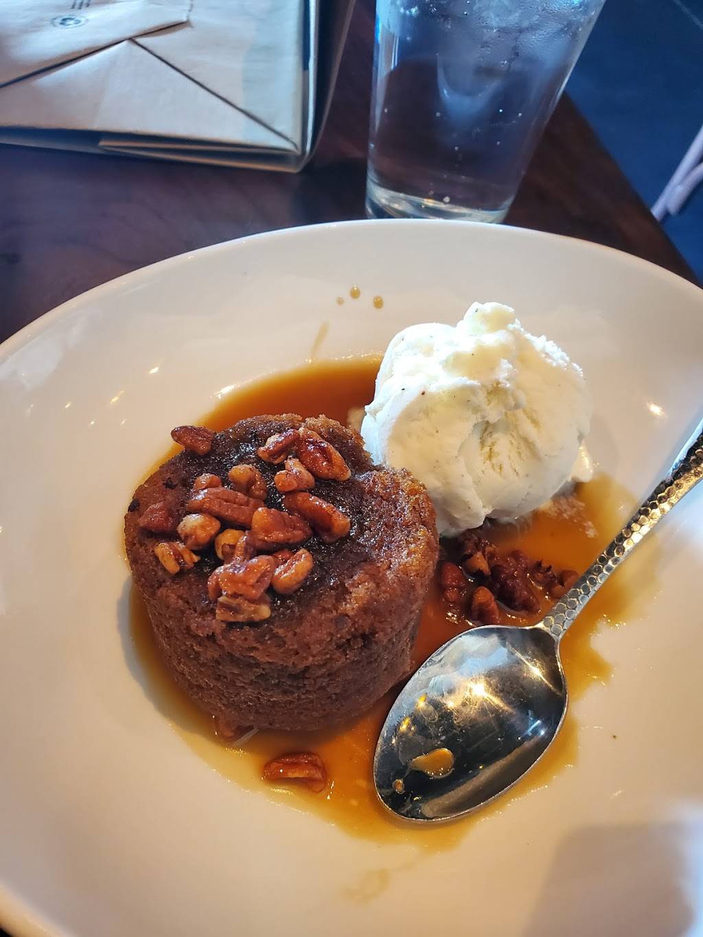 Eureka! | restaurant | 234 Gibson Dr Suite 100, Roseville, CA 95678, USA | 9168649500 OR +1 916-864-9500