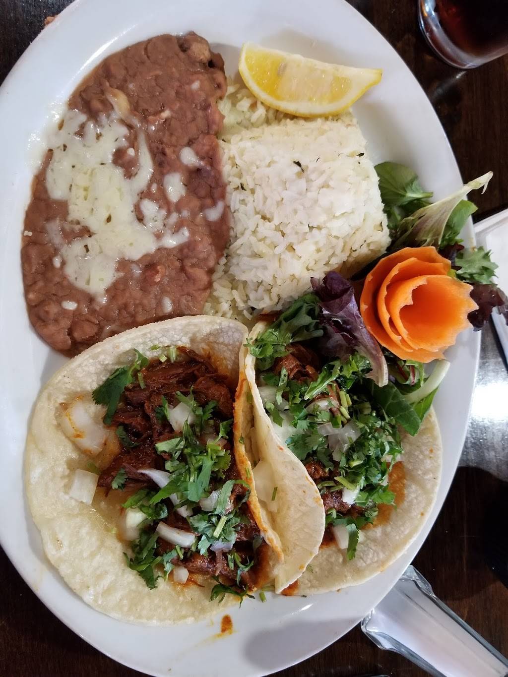 Mundos Latin Grill | restaurant | 699 N Golden State Blvd, Turlock, CA 95380, USA | 2096324004 OR +1 209-632-4004