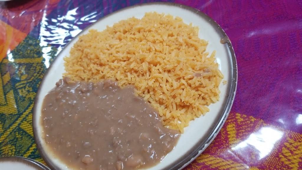 El Jalapenos | restaurant | 800 E 149th St, Bronx, NY 10455, USA | 3475898670 OR +1 347-589-8670