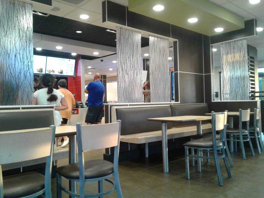 McDonalds | cafe | 7350 W Waters Ave, Tampa, FL 33634, USA | 8138846992 OR +1 813-884-6992
