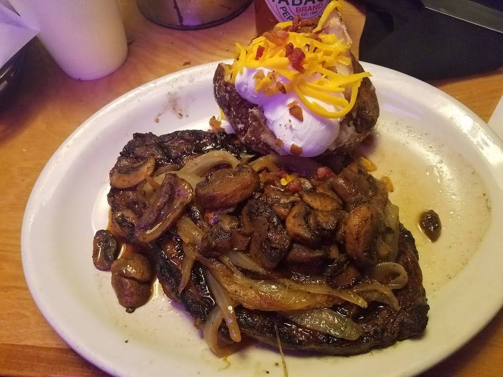 Texas Roadhouse | restaurant | 1616 N 75th Ave, Phoenix, AZ 85035, USA | 6232474061 OR +1 623-247-4061