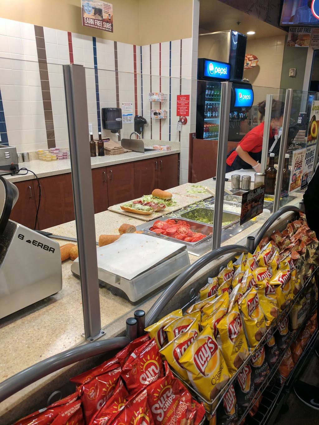 Jersey Mikes Subs | meal takeaway | 2315 Otay Lakes Rd #304, Chula Vista, CA 91915, USA | 6194213200 OR +1 619-421-3200