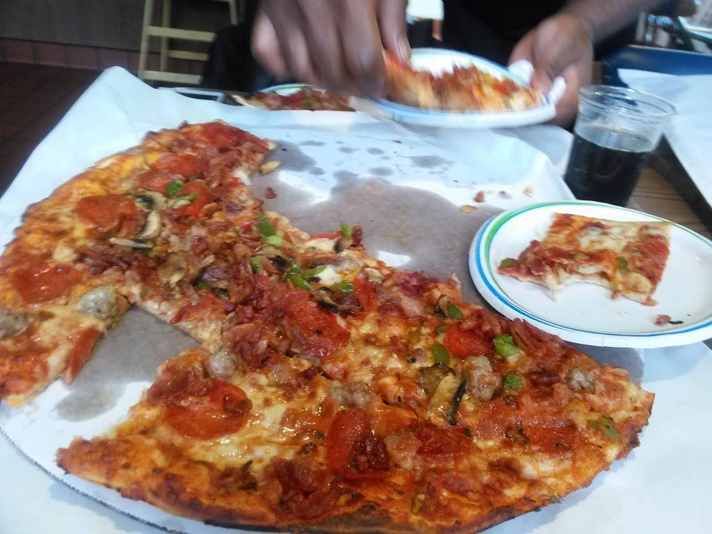 Mr. Scribs Pizza | restaurant | 565 E Laketon Ave, Muskegon, MI 49442, USA | 2317226164 OR +1 231-722-6164