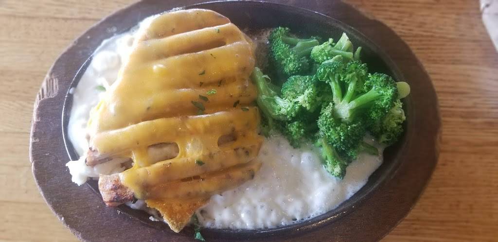 Applebees Grill + Bar | restaurant | 2600 Menaul Blvd NE, Albuquerque, NM 87107, USA | 5058832846 OR +1 505-883-2846