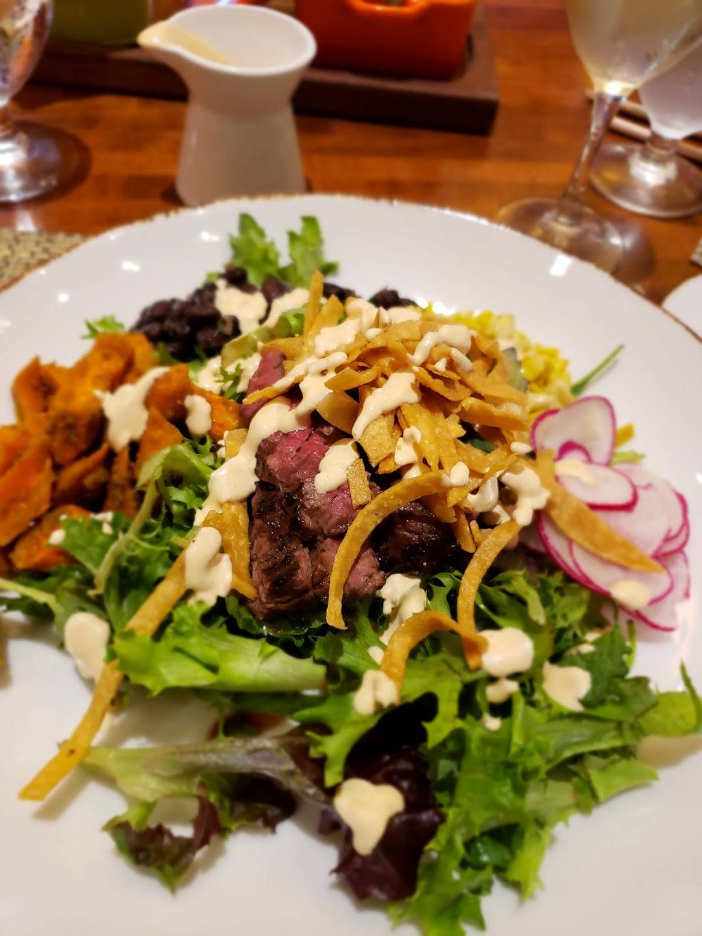 Fresh Mediterranean Market | restaurant | 1500 Epcot Resorts Blvd, Orlando, FL 32830, USA | 4079341609 OR +1 407-934-1609