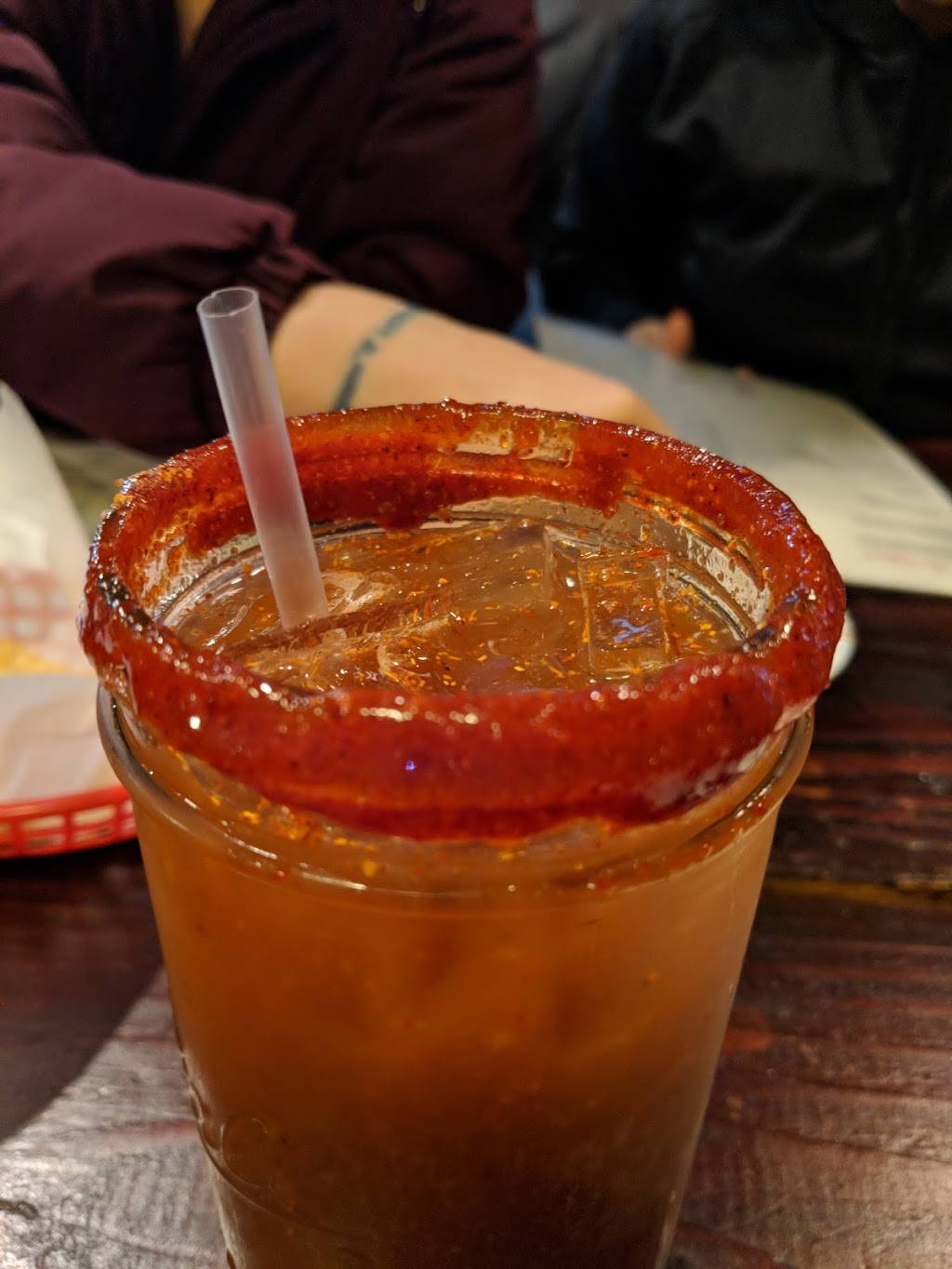 Catch 818 Mariscos | restaurant | 7900 Woodley Ave, Van Nuys, CA 91406, USA | 8184538407 OR +1 818-453-8407