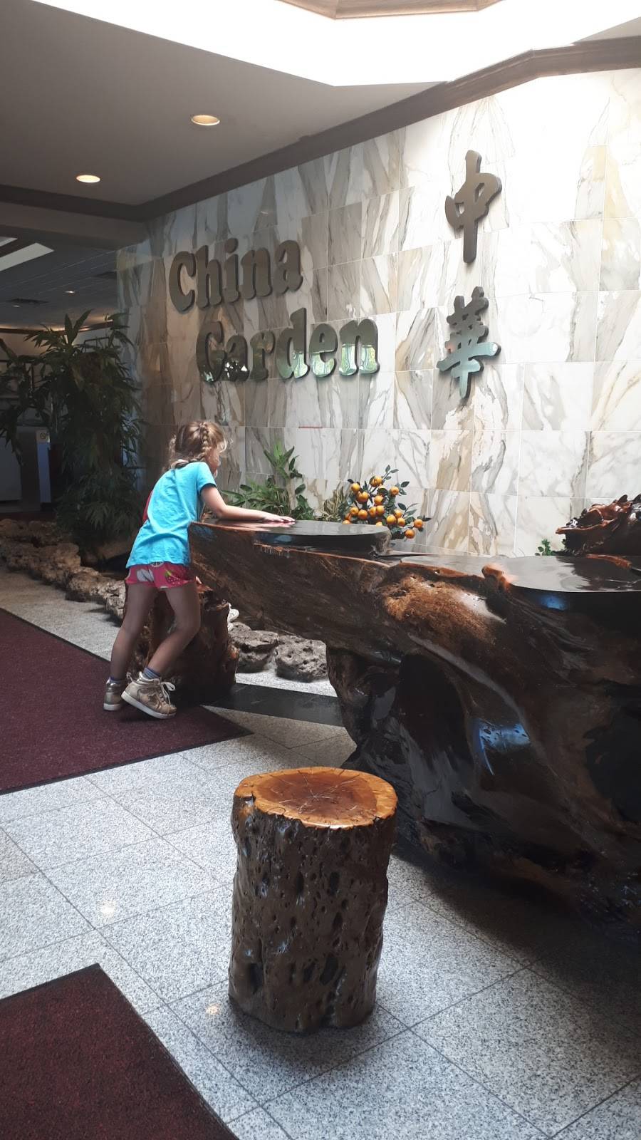 China Garden | restaurant | 382 Holland St W, Bradford, ON L3Z 1J3, Canada | 9057753391 OR +1 905-775-3391