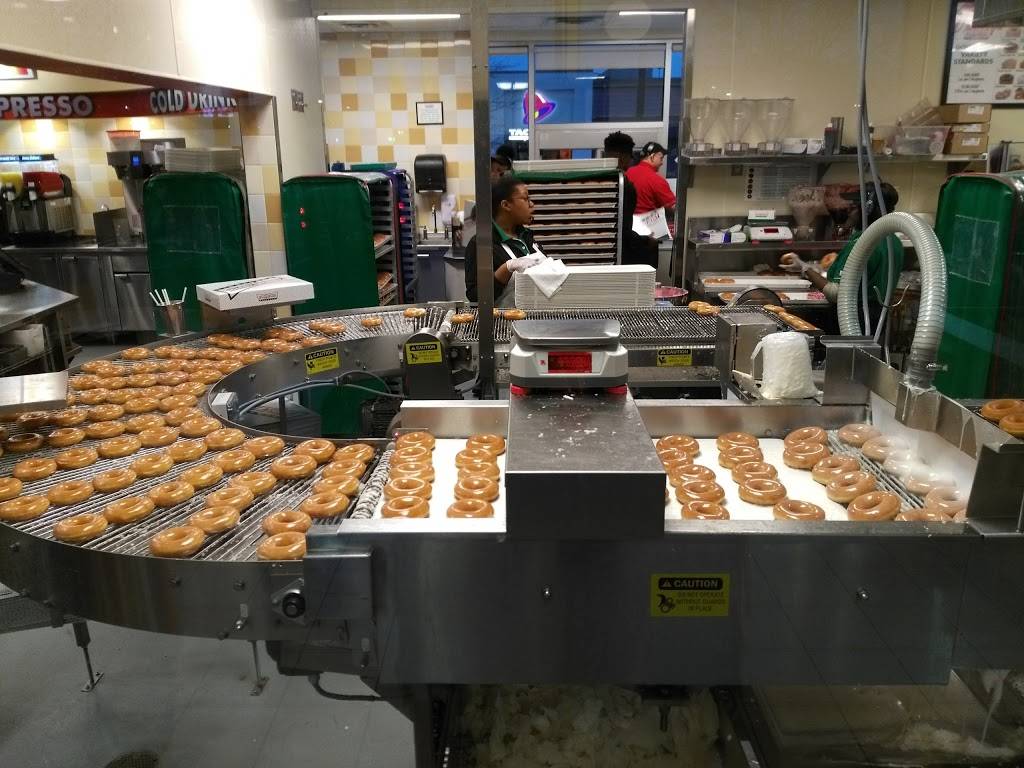 Krispy Kreme | cafe | 6990 E Broad St, Columbus, OH 43213, USA | 6148661328 OR +1 614-866-1328