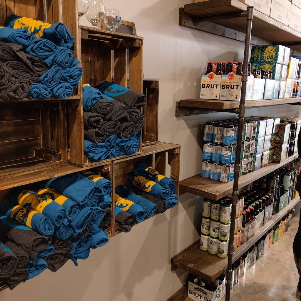 9 Zero Pour | restaurant | 13529 Beach Blvd Unit 205 B, Jacksonville, FL 32224, USA | 9043798698 OR +1 904-379-8698