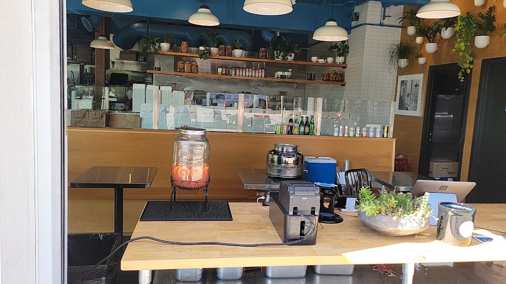 Rock Paper Fish | restaurant | 2309 NW Kearney St, Portland, OR 97210, USA | 5037649150 OR +1 503-764-9150