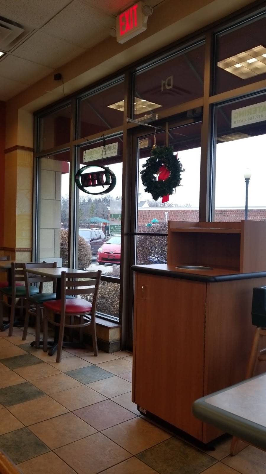 Subway Restaurants | restaurant | 40W222 La Fox Rd Suite D-1, St. Charles, IL 60175, USA | 6305138661 OR +1 630-513-8661