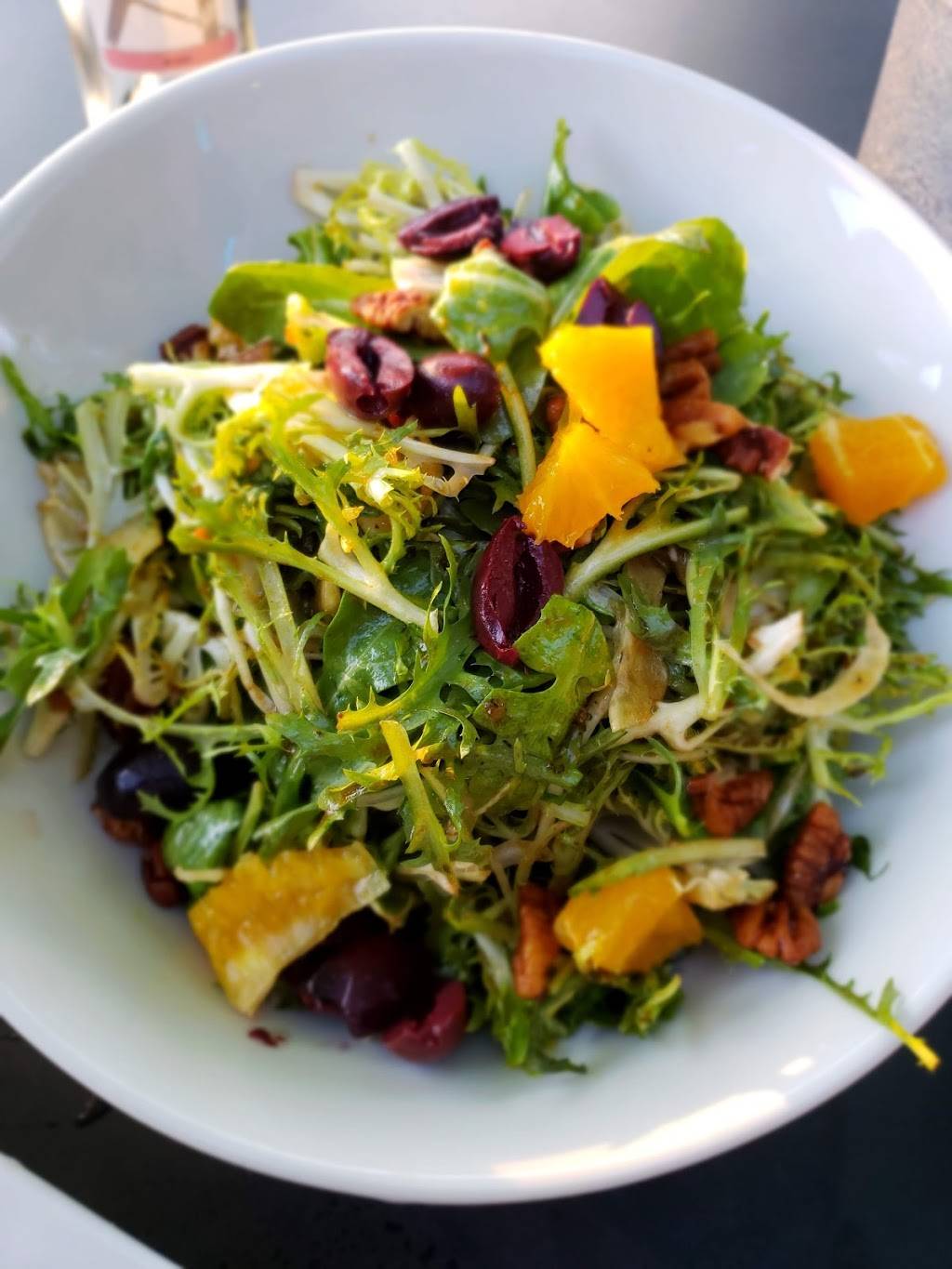 Blue Fish Grill | restaurant | 50 Mine St, Flemington, NJ 08822, USA | 9082374528 OR +1 908-237-4528