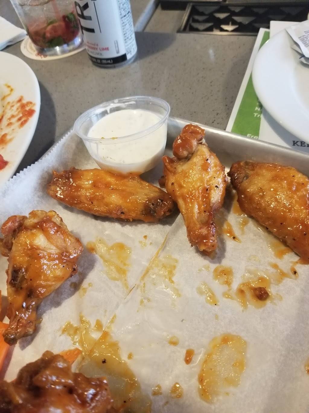 Quincy’s Uptown Bar and Grill | restaurant | Damascus, MD 20872, USA | 2403087244 OR +1 240-308-7244