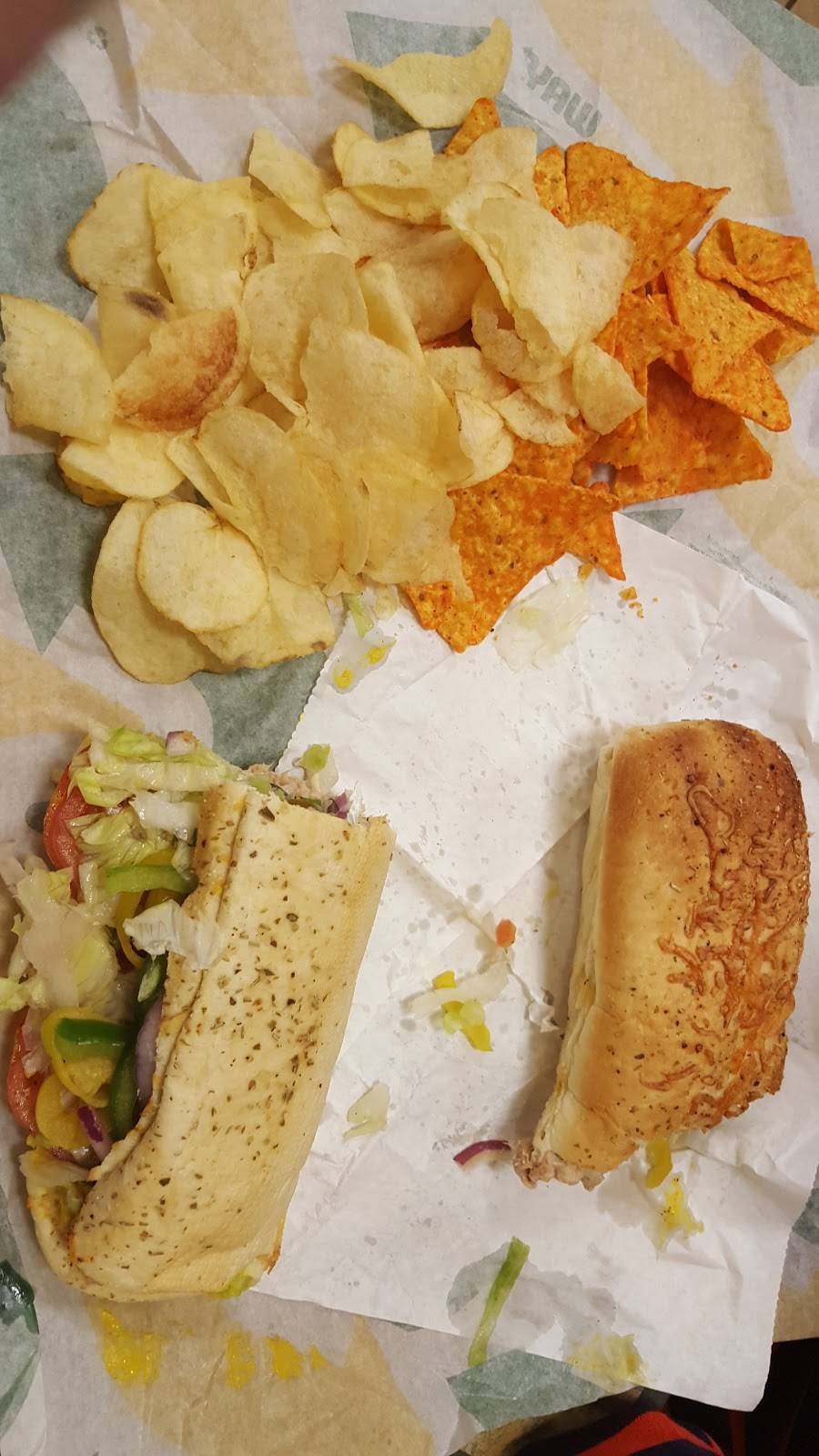 Subway | restaurant | 12035 GA-92, Woodstock, GA 30188, USA | 6784946756 OR +1 678-494-6756