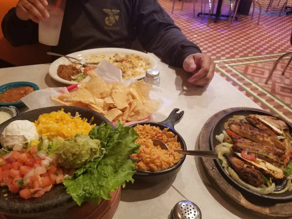 Chuys | restaurant | 9700 N Fwy Service Rd E, Fort Worth, TX 76177, USA | 8177416090 OR +1 817-741-6090