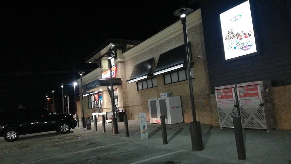 RaceTrac | bakery | 1810 Wilma Rudolph Blvd, Clarksville, TN 37040, USA | 9316487558 OR +1 931-648-7558