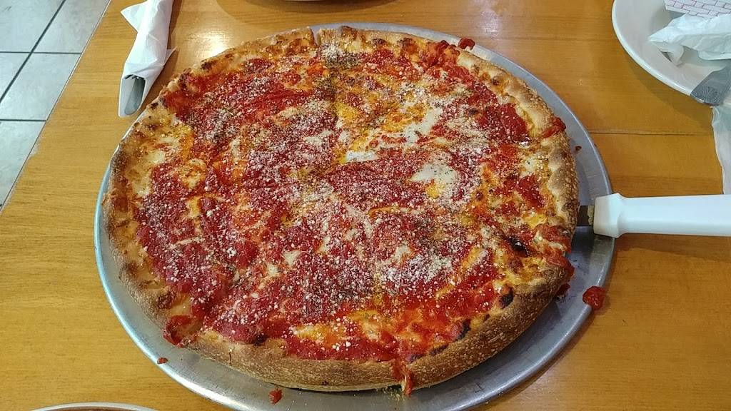 Gennaros Chicago Style Pizza | restaurant | 40 Glocker Way, Pottstown, PA 19465, USA | 4849498887 OR +1 484-949-8887