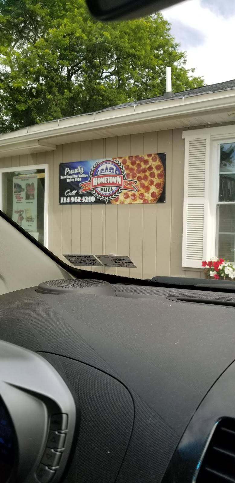 Hometown Homemade Pizza | restaurant | 965 W Ridge Ave, Sharpsville, PA 16150, USA | 7249625210 OR +1 724-962-5210