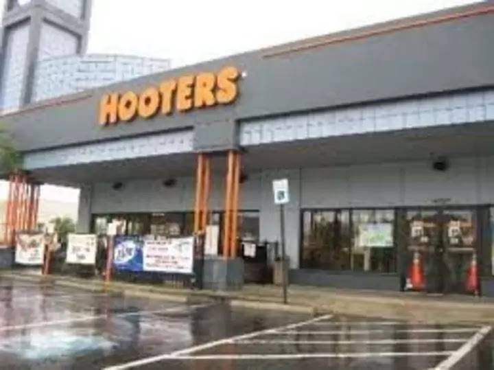 Hooters | restaurant | 14707 Baltimore Ave B, Laurel, MD 20707, USA | 3013625668 OR +1 301-362-5668