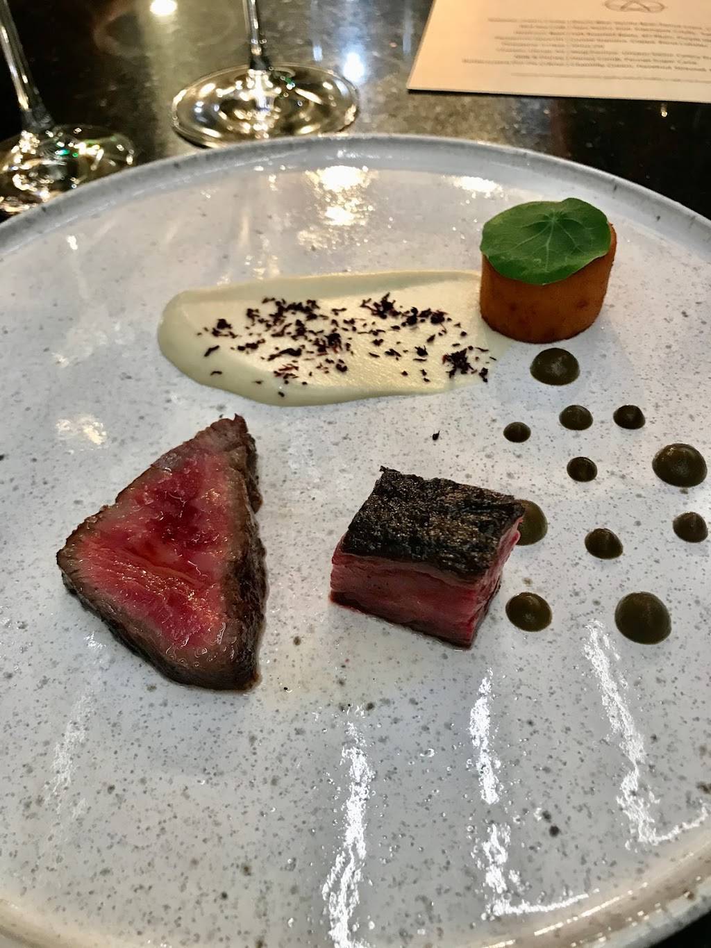 Mugen | restaurant | 2452 Kalakaua Ave, Honolulu, HI 96815, USA | 8083772246 OR +1 808-377-2246