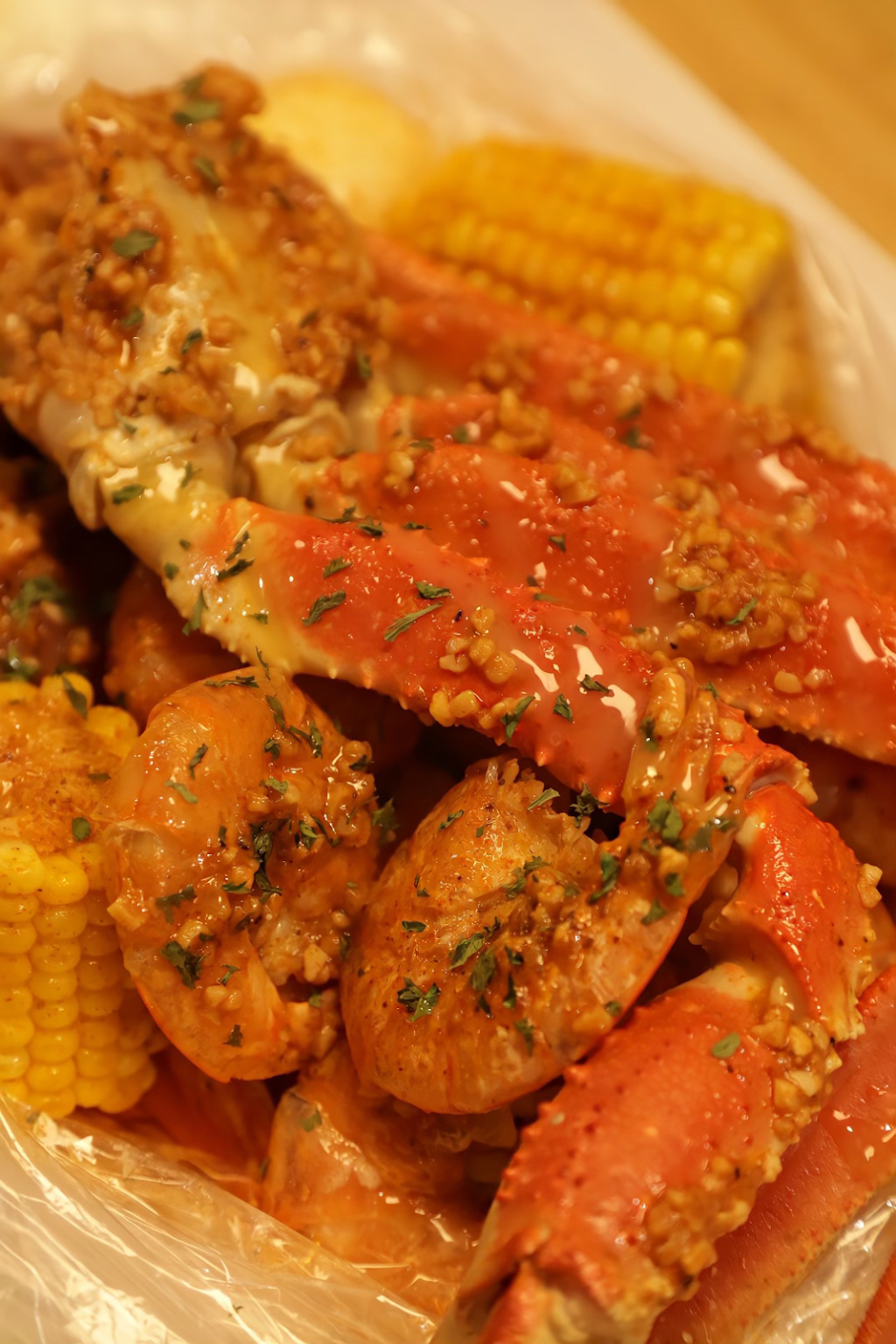 The Crazy Crab Bag | restaurant | 1741 Light St, Baltimore, MD 21230, USA | 4435012722 OR +1 443-501-2722