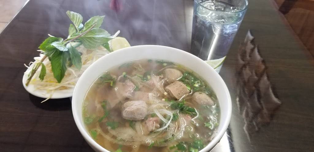 Saigon Flavor | restaurant | 980 Main St, East Hartford, CT 06108, USA | 8605284100 OR +1 860-528-4100