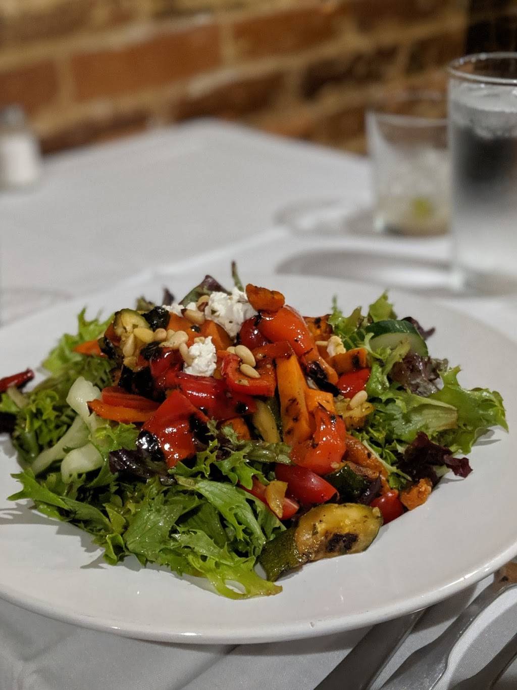 Moonrakers | restaurant | 126 E Washington St, Iowa City, IA 52240, USA | 3198871909 OR +1 319-887-1909