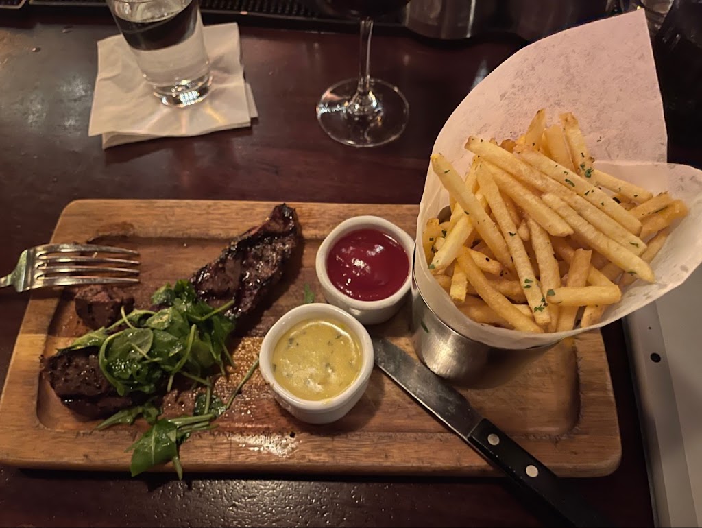 Florio Bar & Cafe | restaurant | 1915 Fillmore St, San Francisco, CA 94115, USA | 4157754300 OR +1 415-775-4300