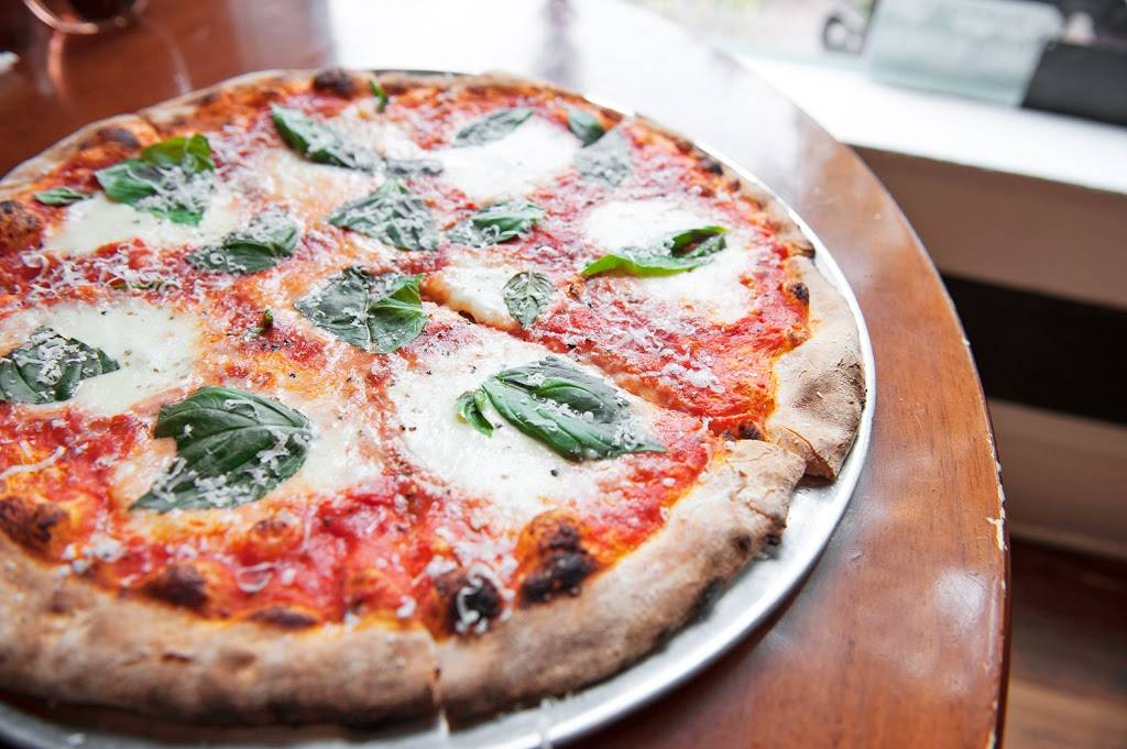 Kaos Pizzeria | restaurant | 1439 S Pearl St, Denver, CO 80210, USA | 3037335267 OR +1 303-733-5267