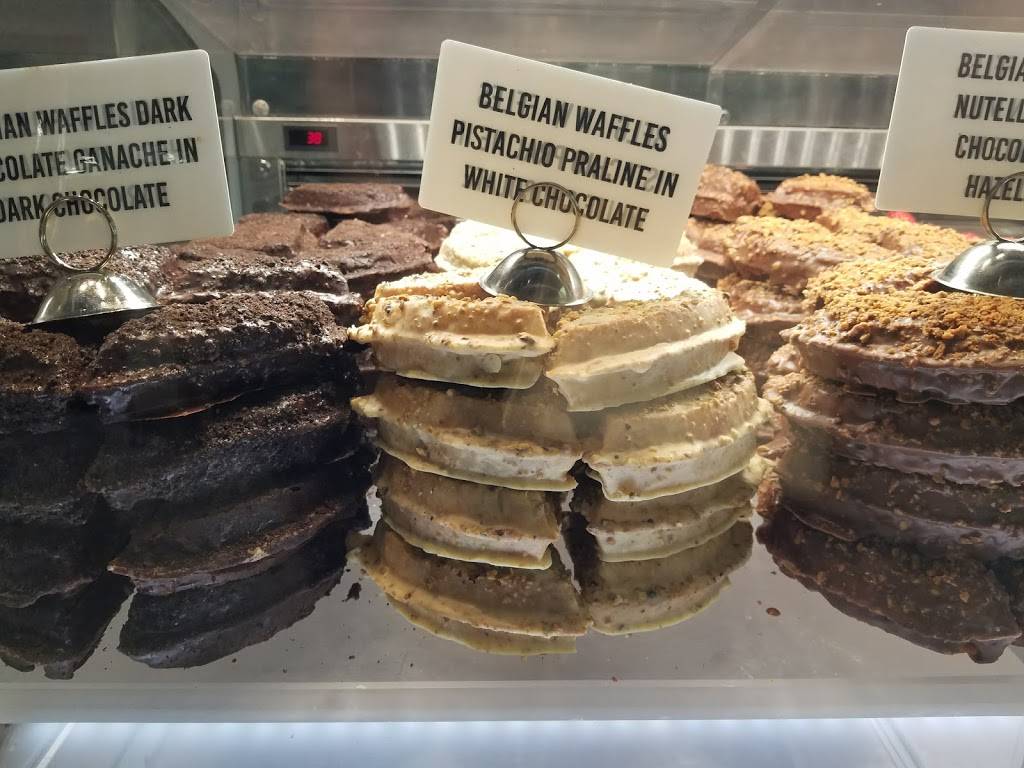 Merci Clement | bakery | 223 Broadway, Santa Monica, CA 90401, USA | 3108493529 OR +1 310-849-3529