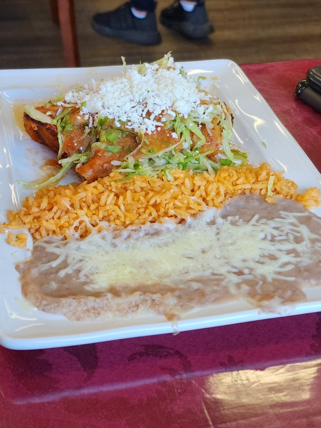 Taqueria La Barca | restaurant | 5201 Carlson Park Dr # 4, Arcata, CA 95521, USA | 7078226669 OR +1 707-822-6669