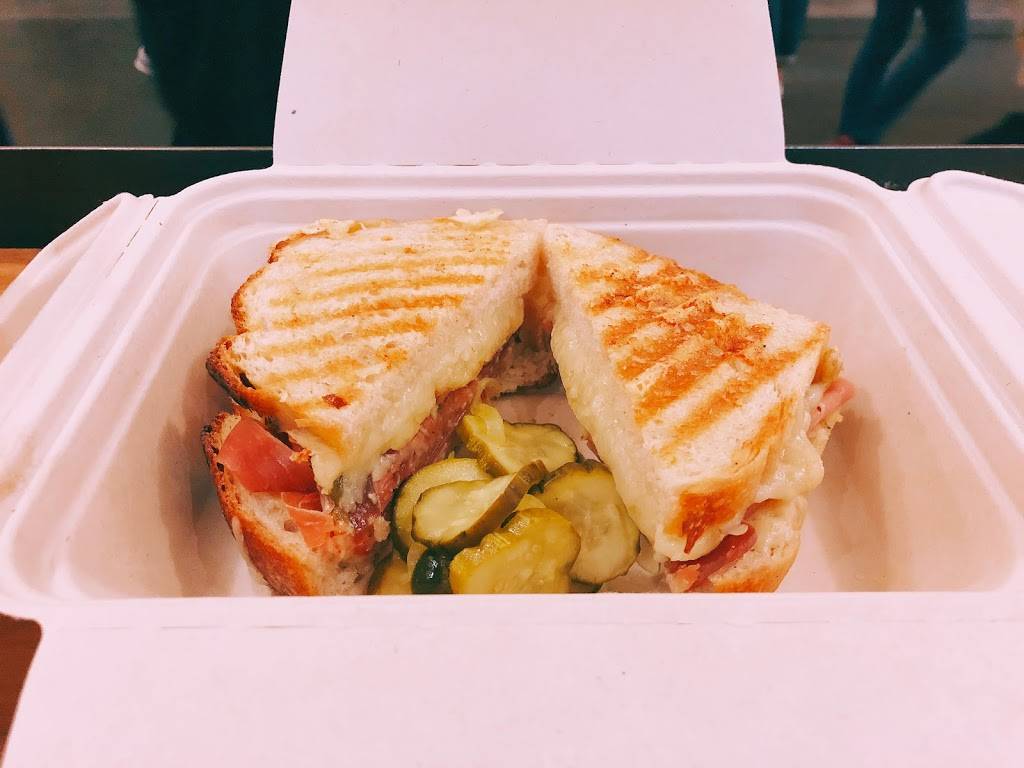 Cowgirl Creamery Sidekick Cafe & Milk Bar | cafe | One Ferry Building, #19, San Francisco, CA 94111, USA | 4153924000 OR +1 415-392-4000