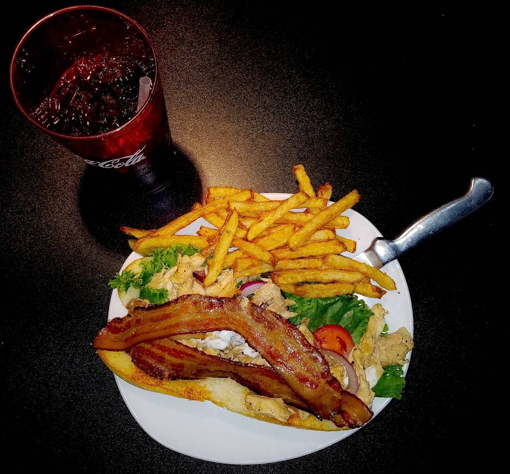 Atomic Grill | restaurant | 595 Green Bag Road, Morgantown, WV 26501, USA | 3042411170 OR +1 304-241-1170