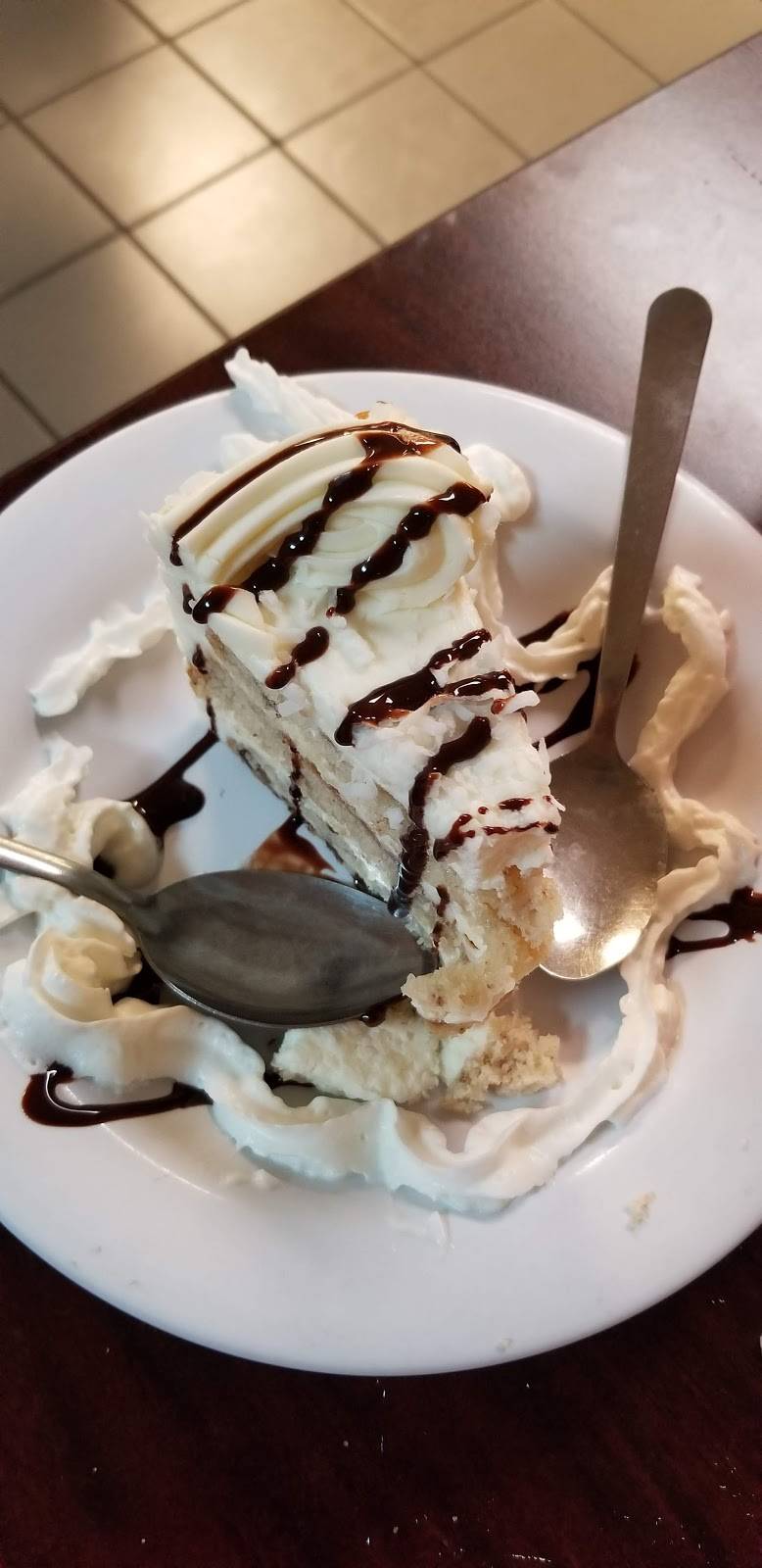 Joes Italian Grill And Restaurant | restaurant | 13281 TX-150, Coldspring, TX 77331, USA | 9366532170 OR +1 936-653-2170