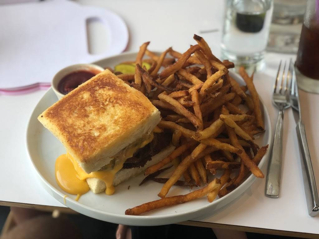 Bellwether | restaurant | 47-25 Vernon Blvd, Long Island City, NY 11101, USA | 7183923257 OR +1 718-392-3257