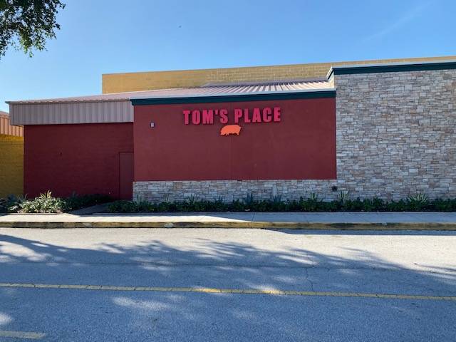 Original Toms Place BBQ | restaurant | 801 N Congress Ave Suite 751, Boynton Beach, FL 33426, USA | 5617393390 OR +1 561-739-3390