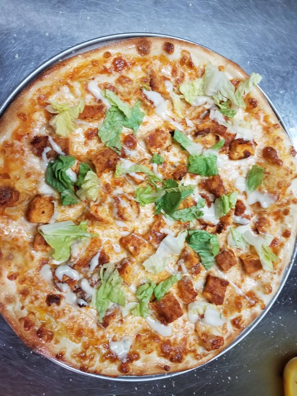 Causeway Pizza | restaurant | 301 Sadowski Causeway, Key Colony Beach, FL 33051, USA | 3057354116 OR +1 305-735-4116