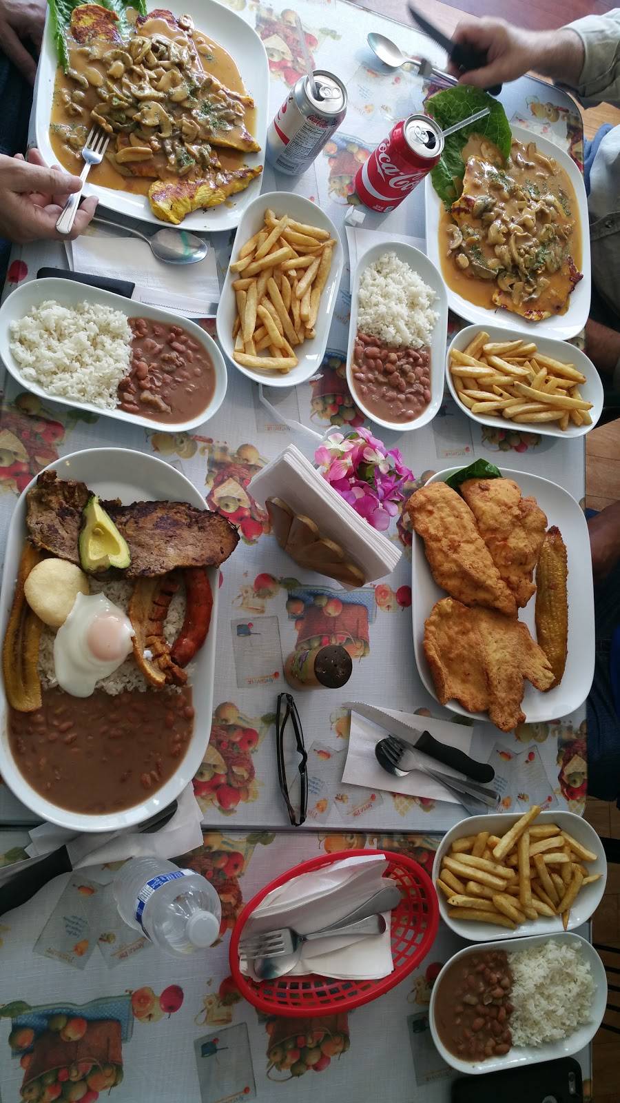 LOS CRIOLLOS COLOMBIAN RESTAURANT | restaurant | 5 S Main St, Wharton, NJ 07885, USA | 9733436309 OR +1 973-343-6309