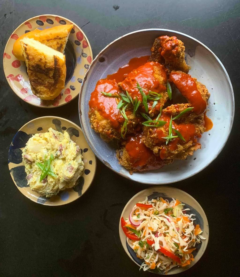 Pizza Fried Chicken Ice Cream | restaurant | 964 W 31st St, Chicago, IL 60608, USA | 7735654192 OR +1 773-565-4192