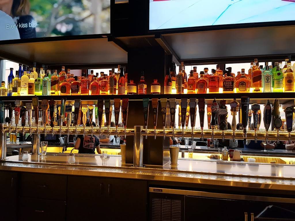 BJs Restaurant & Brewhouse | restaurant | 401 The Bridge St Ste 120, Huntsville, AL 35806, USA | 2566848080 OR +1 256-684-8080