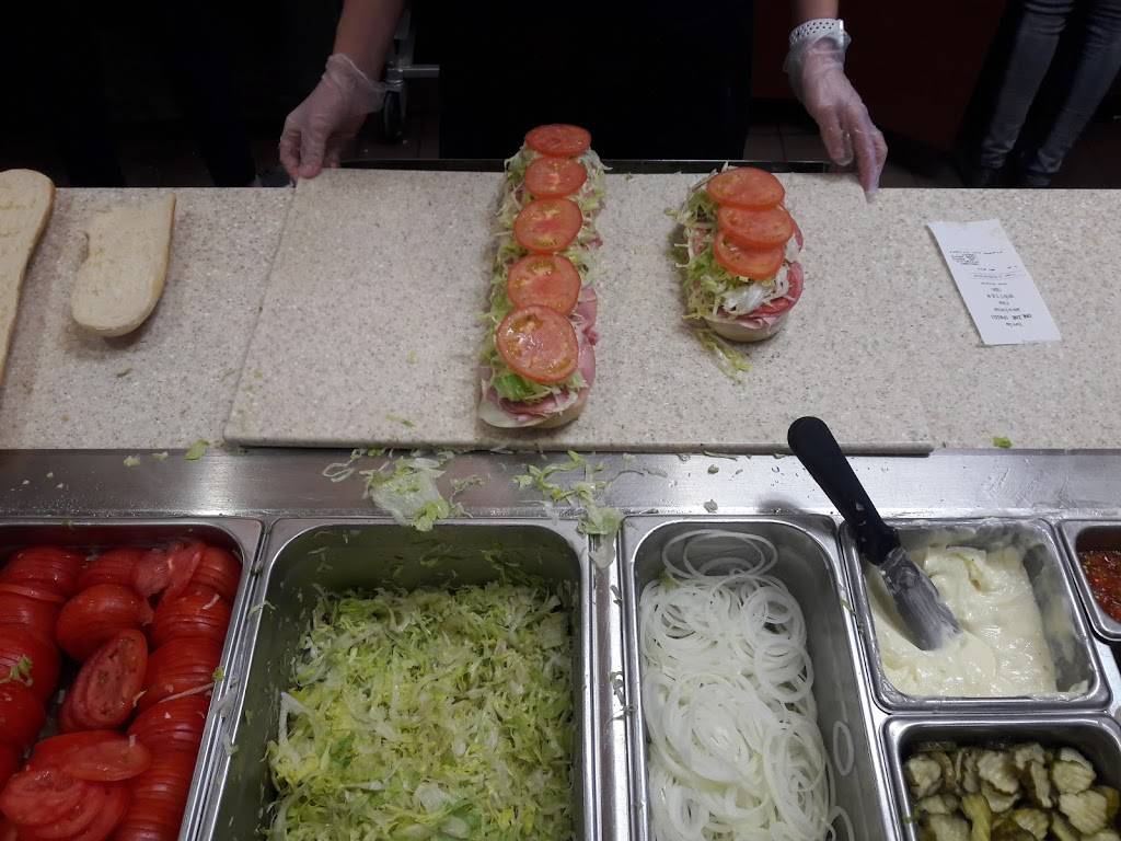 Jersey Mikes Subs | meal takeaway | 6985 Park Centre Dr, Cottonwood Heights, UT 84121, USA | 8012559477 OR +1 801-255-9477