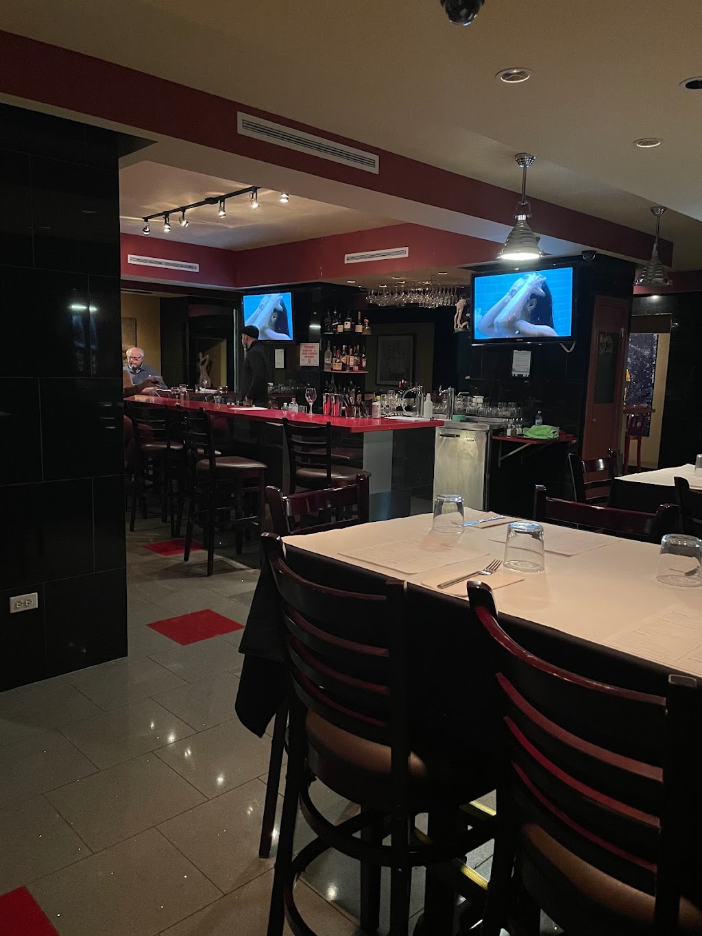 Spark Restaurant and Bar | restaurant | 4250 N Marine Dr, Chicago, IL 60613, USA | 7738570234 OR +1 773-857-0234