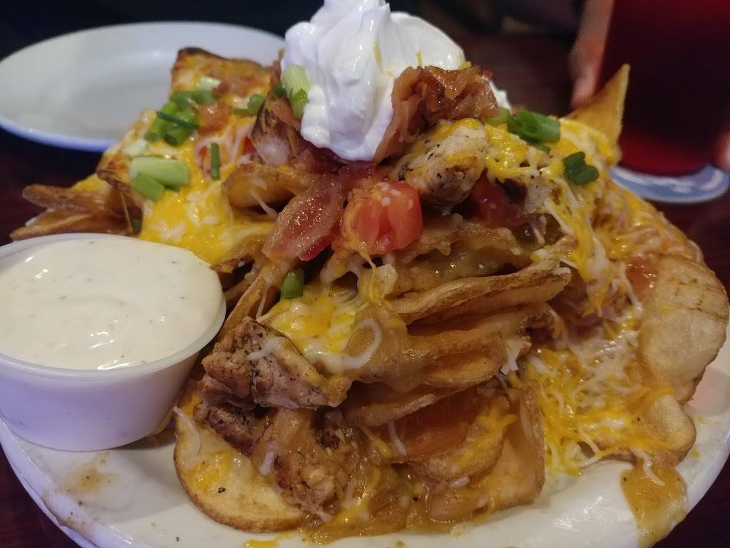 Wolves Head Pizza & Wings | restaurant | 1837 Lakewood Ranch Blvd, Bradenton, FL 34211, USA | 9412514028 OR +1 941-251-4028