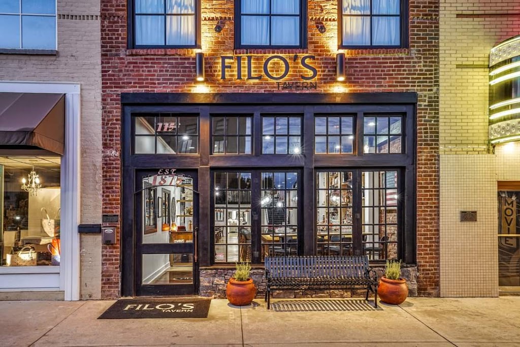 Filos Tavern | restaurant | 115 1st Ave NE, Winchester, TN 37398, USA | 9319158287 OR +1 931-915-8287