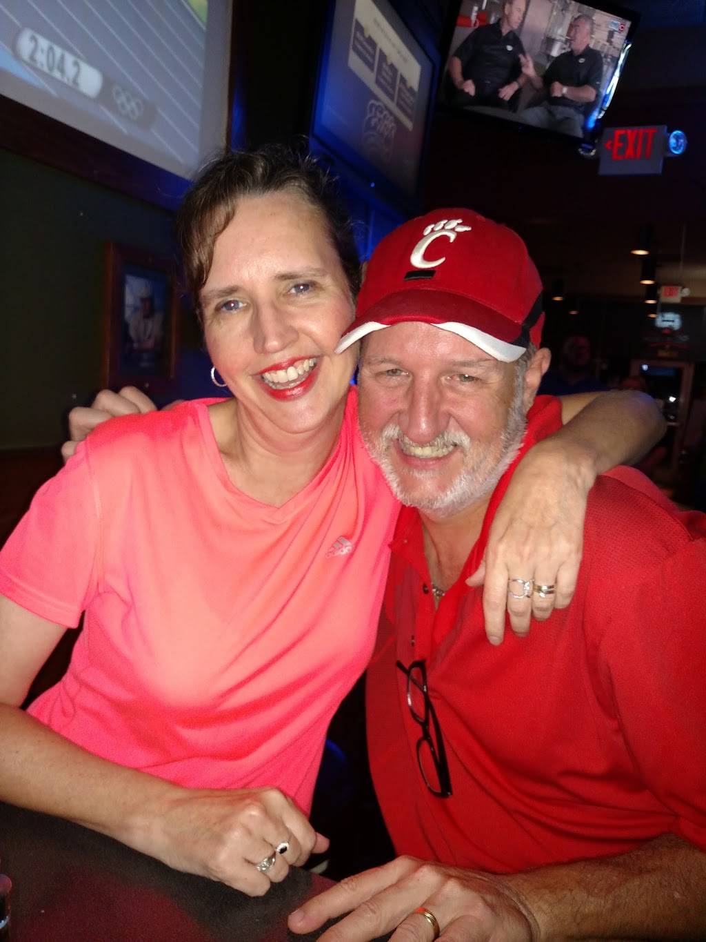 Elis Sports Bar & Grill | restaurant | Western Row Center, 3187 Western Row Rd #122, Maineville, OH 45039, USA | 5137700077 OR +1 513-770-0077