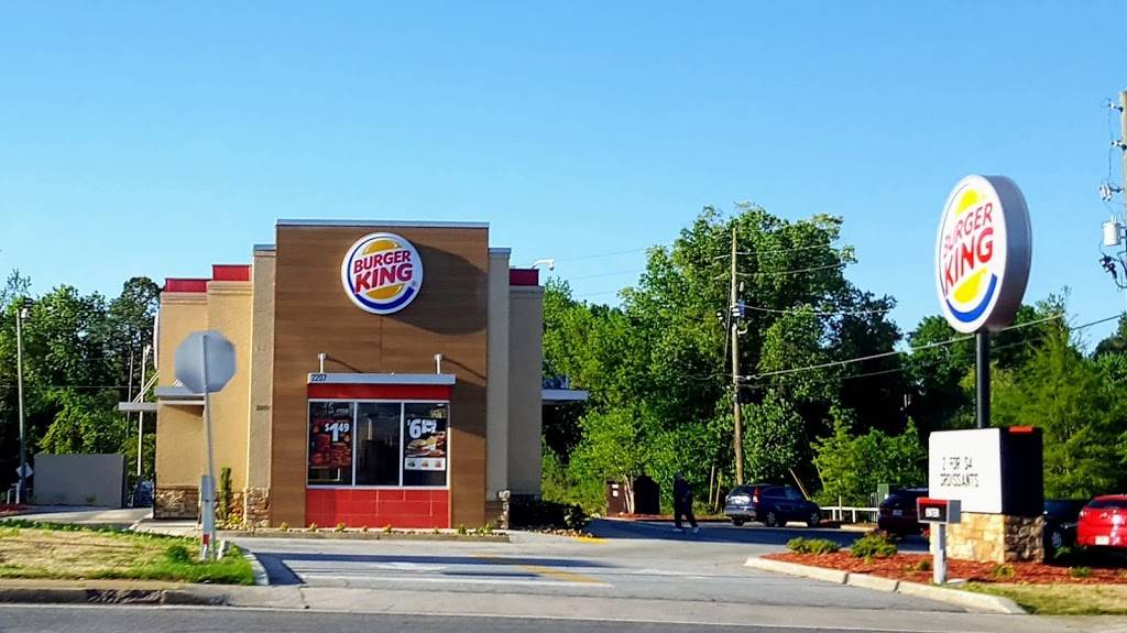 Burger King | restaurant | 2207 Shorter Ave NW, Rome, GA 30165, USA | 8663942493 OR +1 866-394-2493